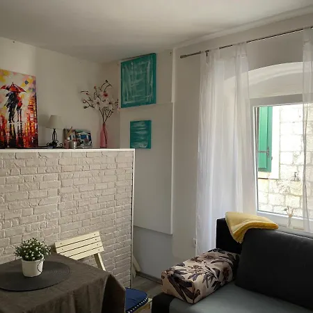 Apartman Chloe