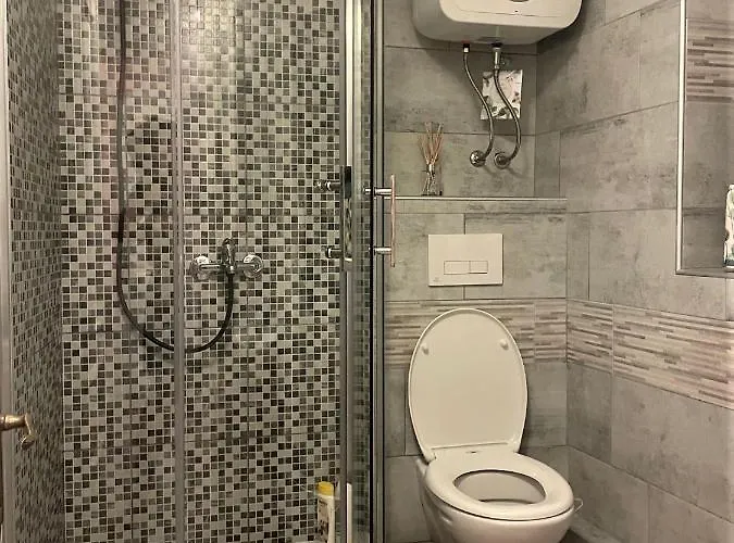 Chloe דירה טרוגיר